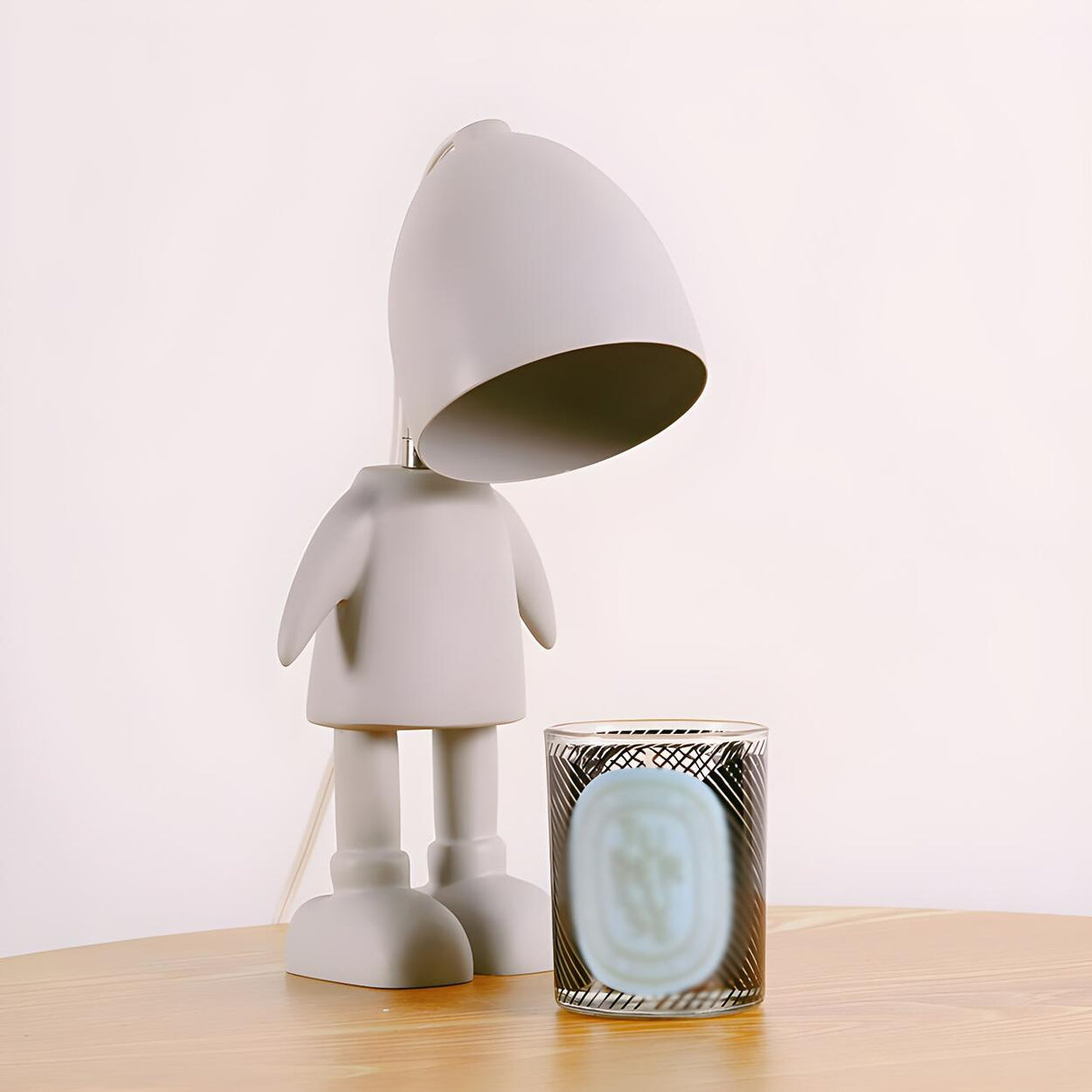 Creative Nordic Macaron Cute Figure Design Table Lamp Image - 18