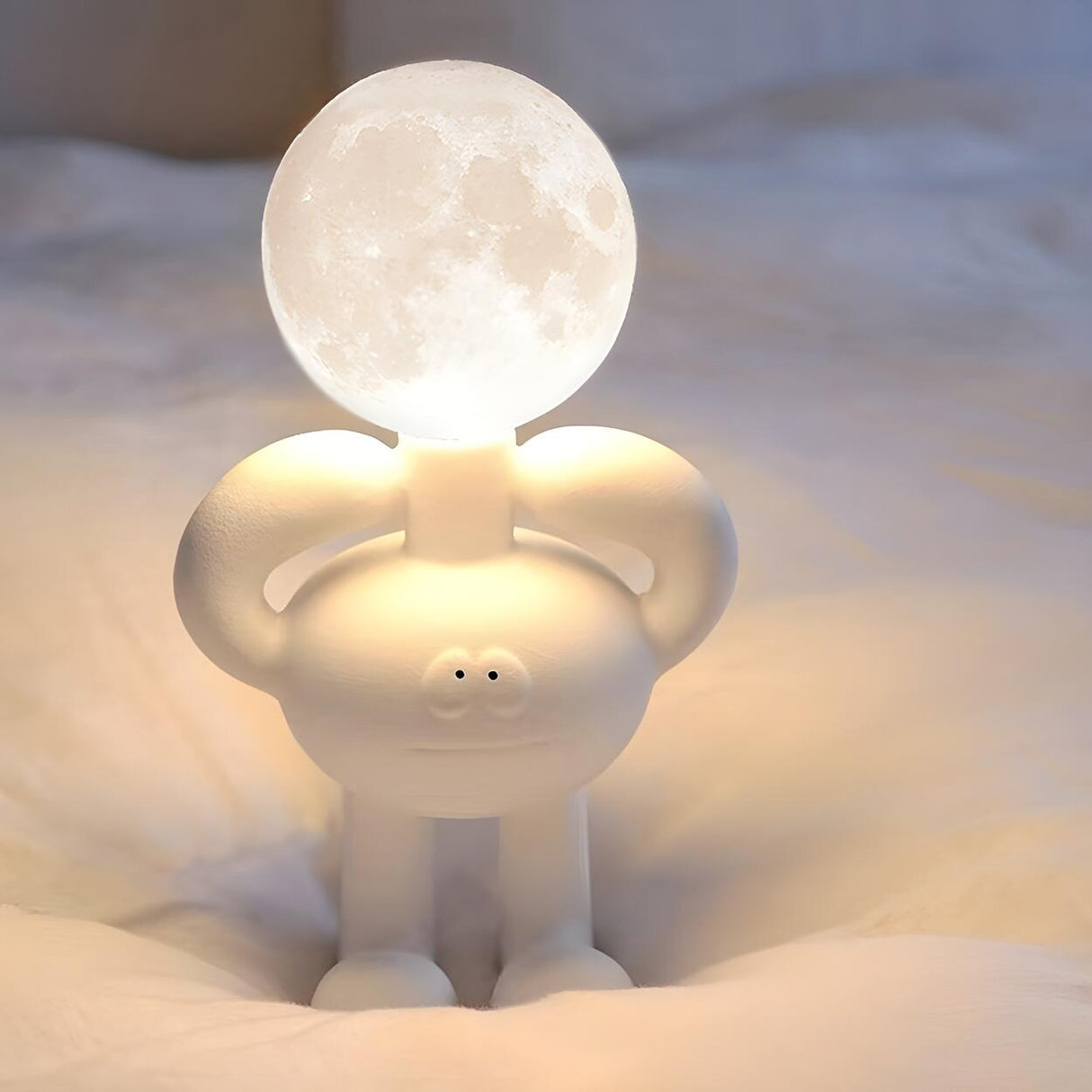 Creative White Bigfoot Moon Modern Resin Table Lamp Image - 2