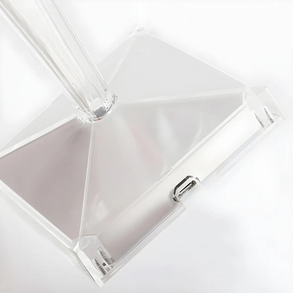 Cup-Shaped Sparkling Clear Glass Crystal Table Lamp Image - 8