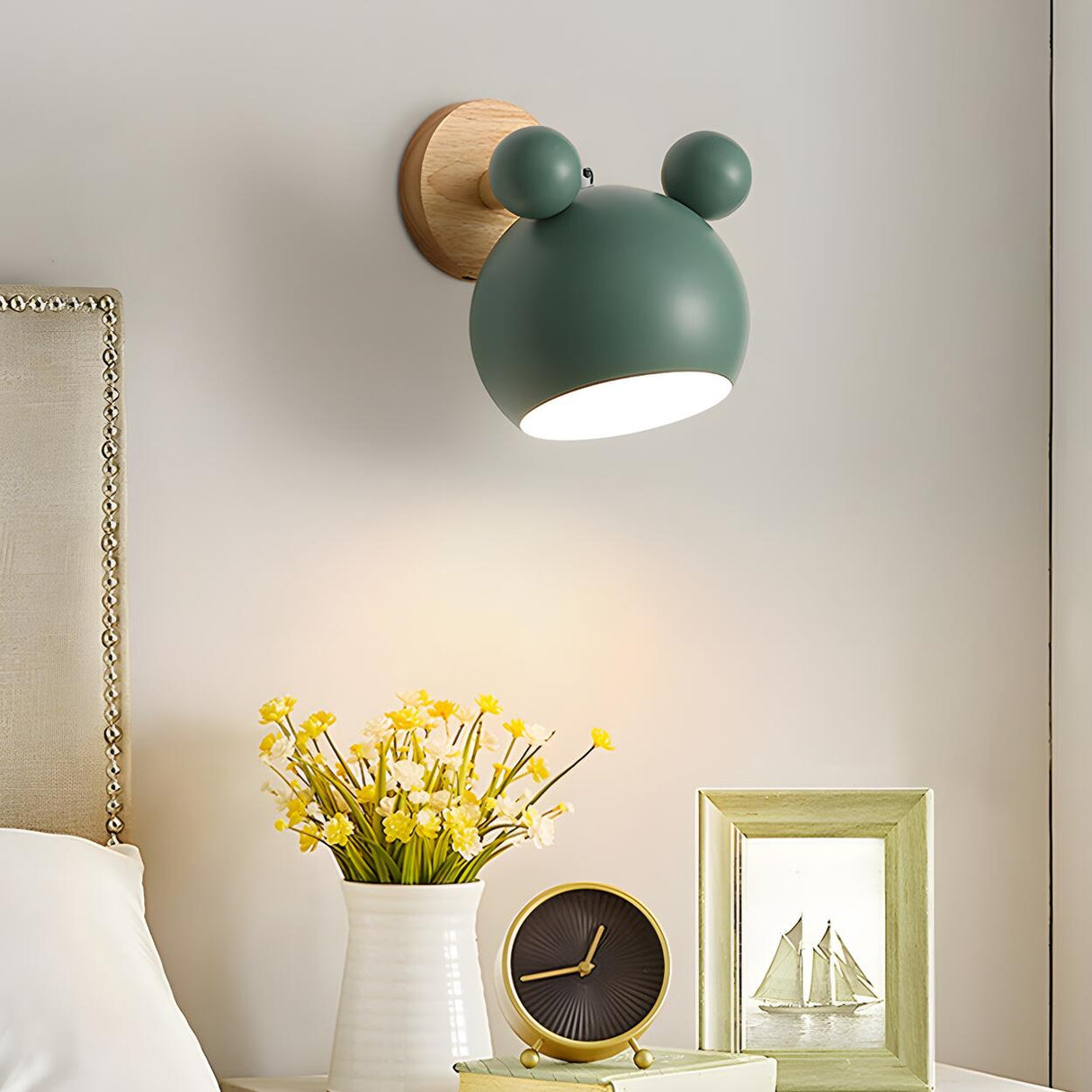 Cute Kid's Room Green Bear Ears Wooden Wall Sconce Image - 1