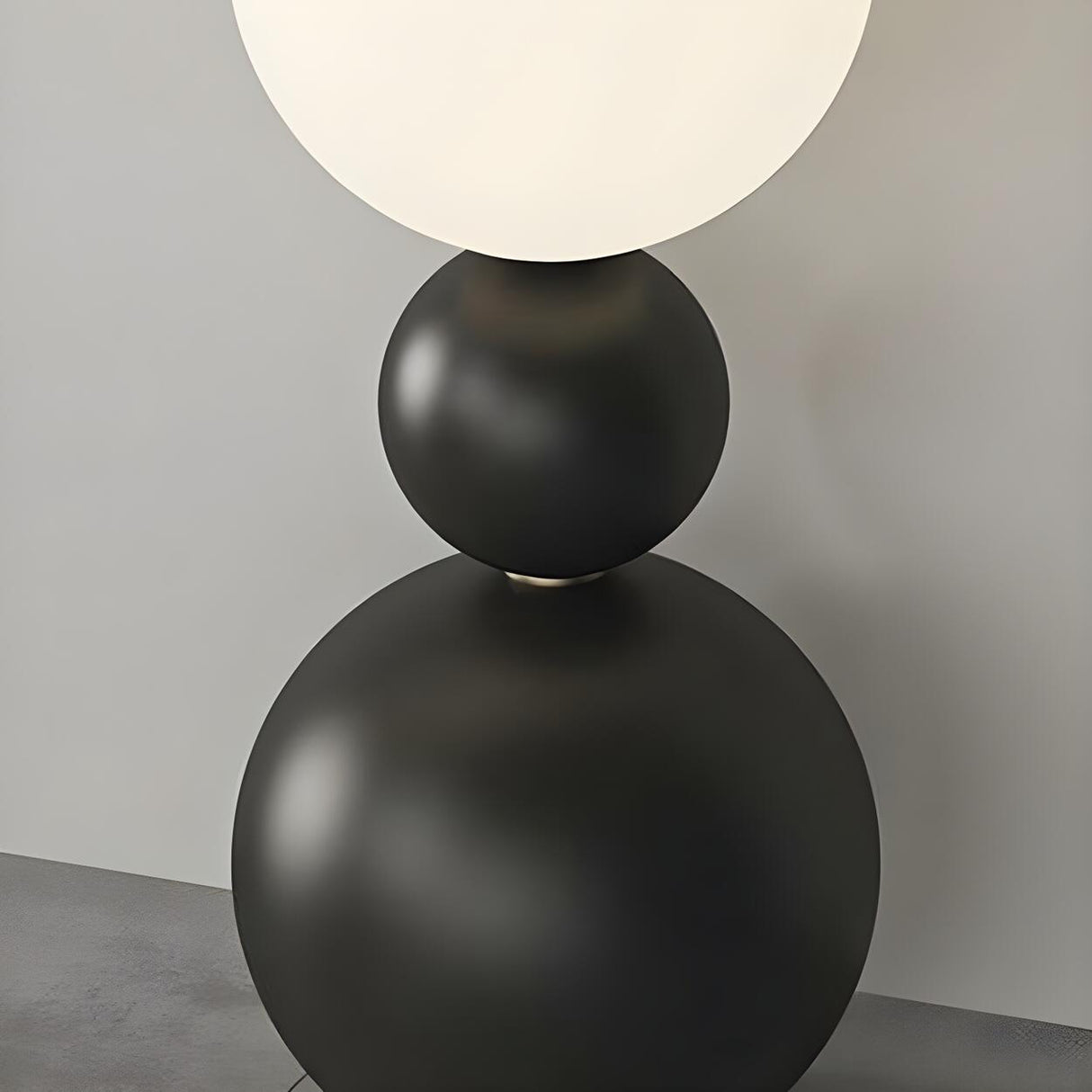 Dual Spheres Contemporary Black Sculptural Floor Lamp Image - 8