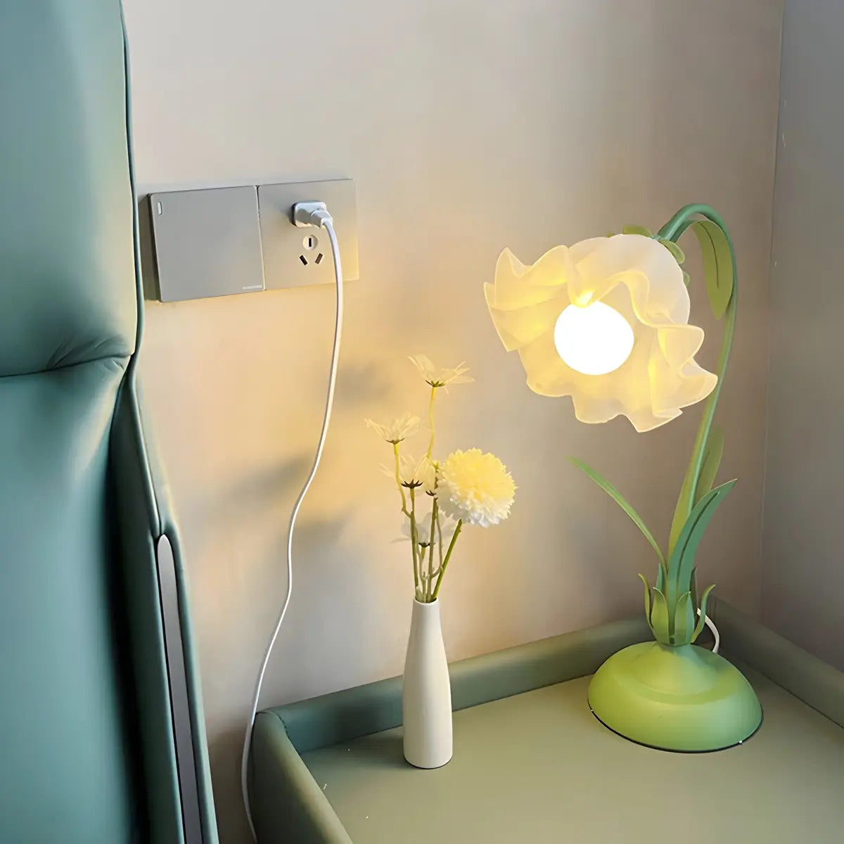 Elegant Bionic Flower White Bell Shade Table Lamp Image - 11