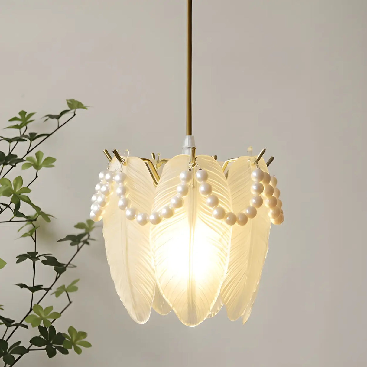 Elegant Clear Crystal Pearl Decor Floral Drum Pendant Light Image - 5