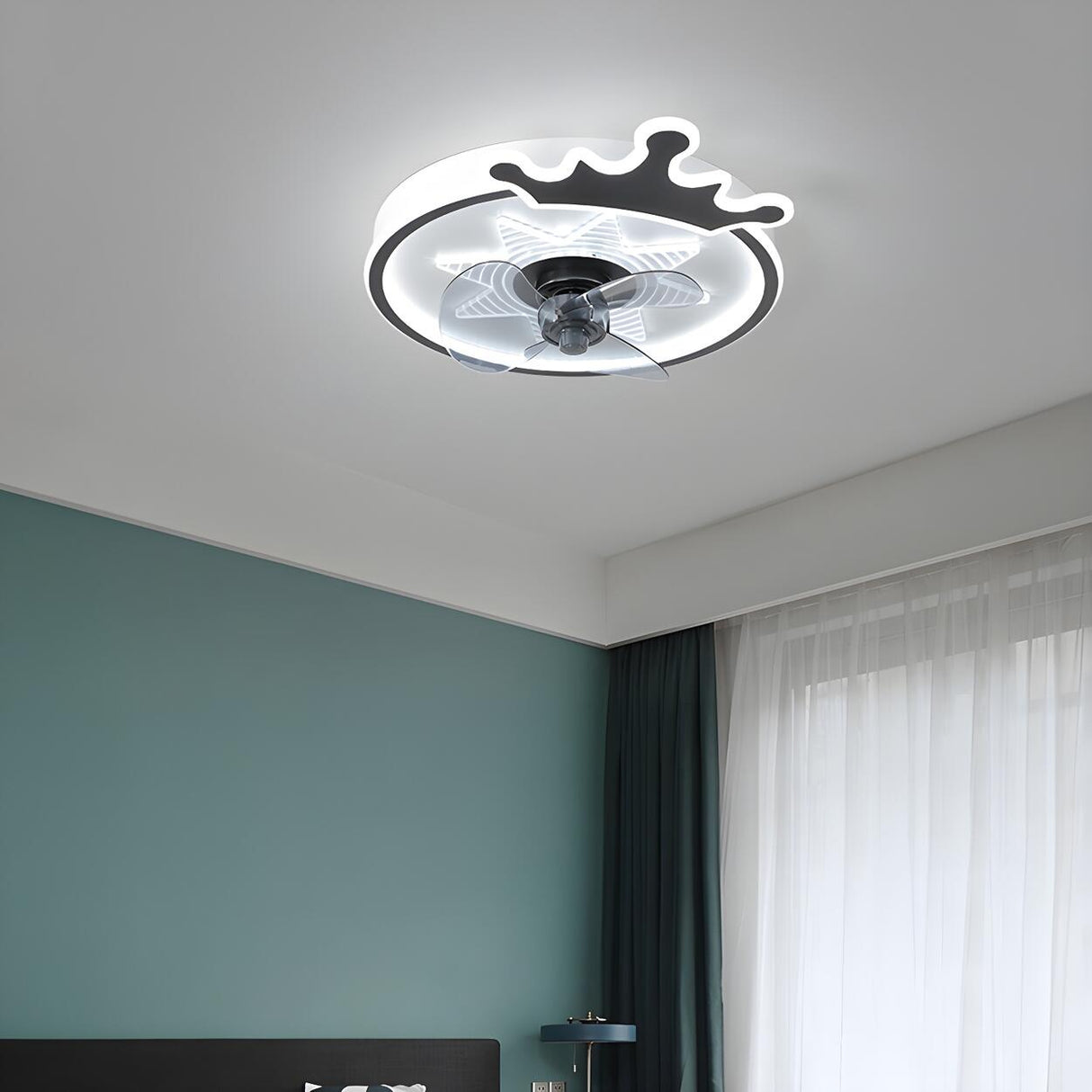 Elegant Crown 3 Blade LED Metal Ceiling Fan with Light Image - 4