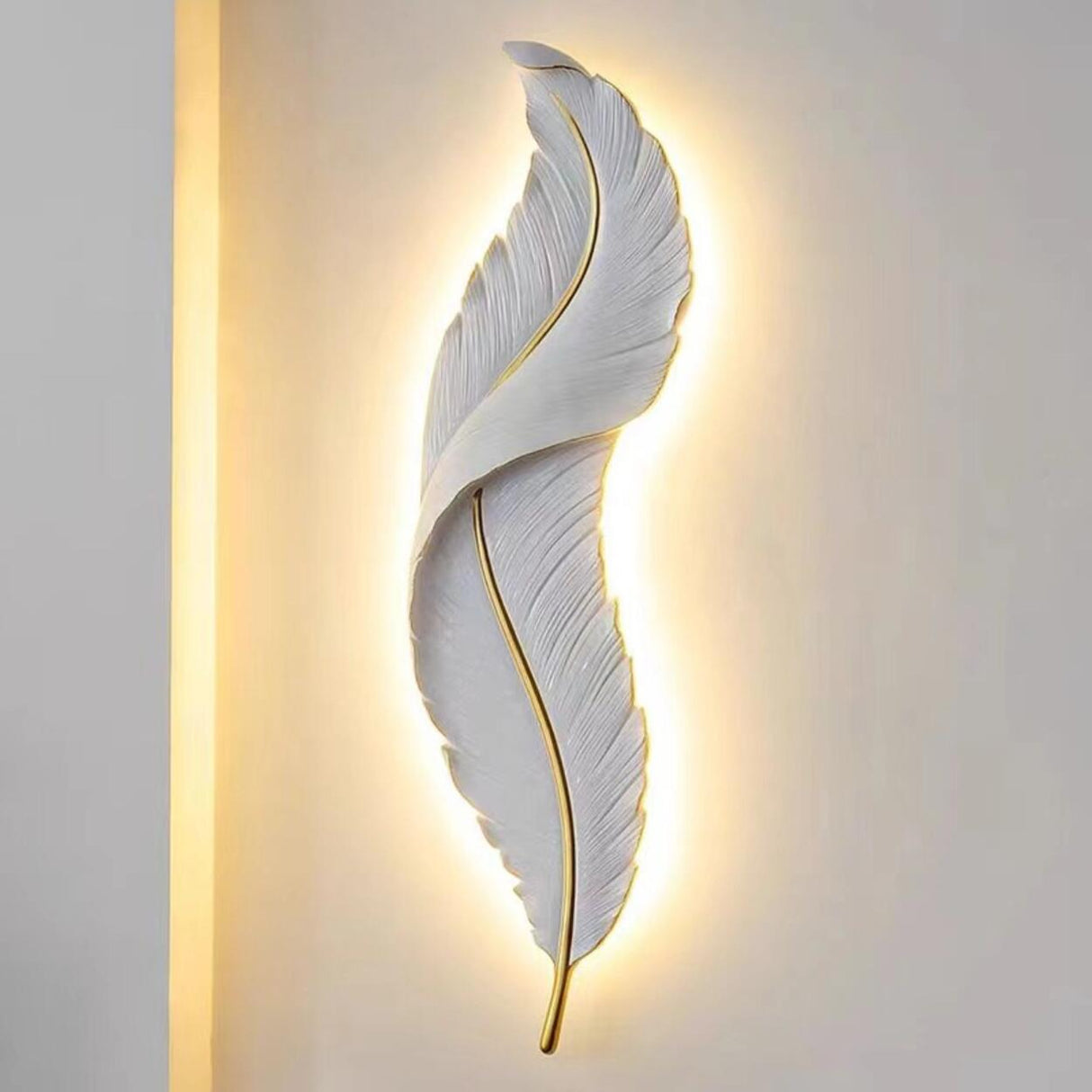 Elegant Feather White Metal LED Wall Sconce Image - 1