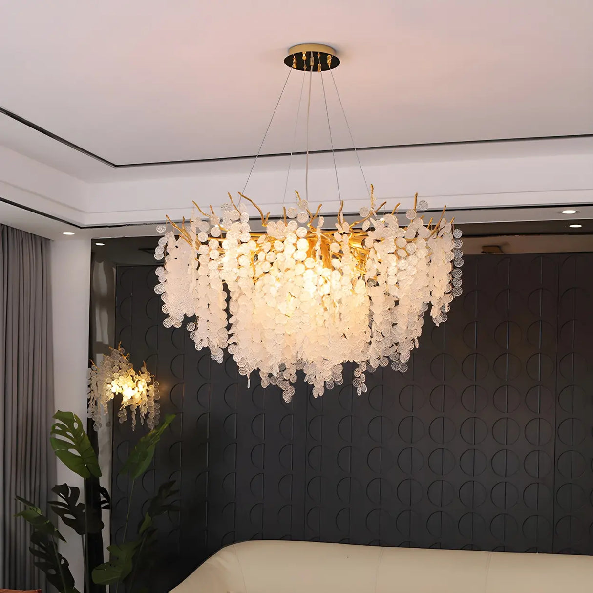 Elegant Gold Branch Leaf Clear Glass Pendant Chandelier Image - 6