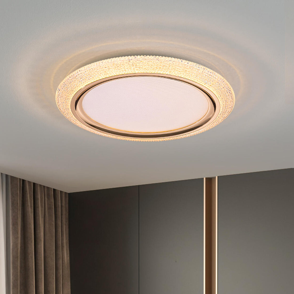 Elegant Gold Circular LED Flush Mount Ceiling Light Image - 6