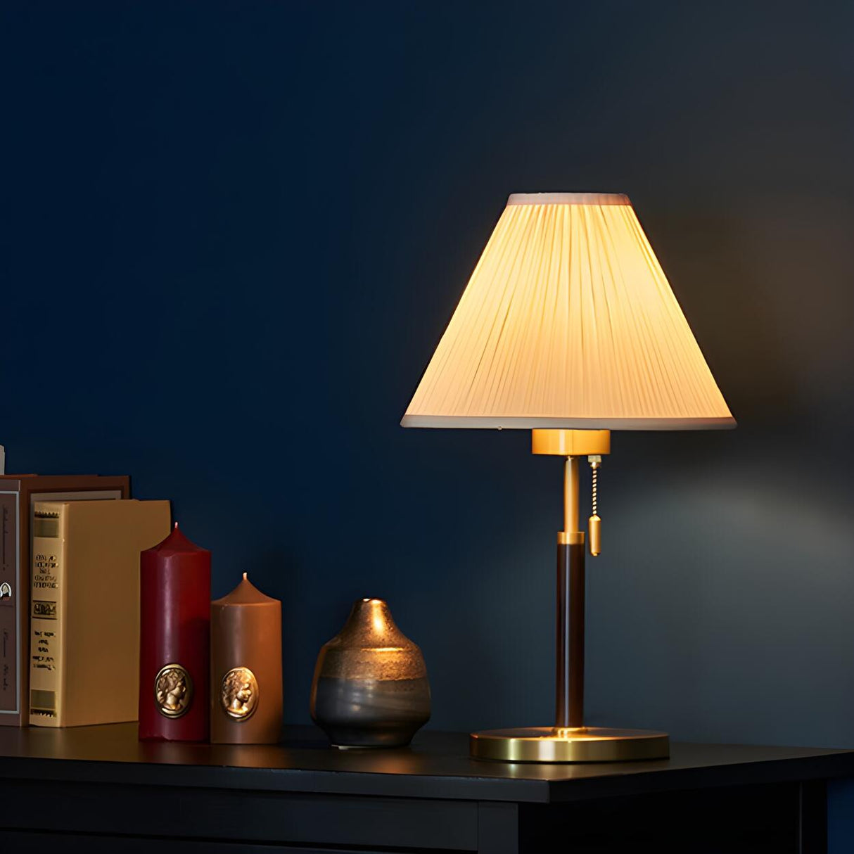 Elegant Gold Cone Table Lamp with Pull Chain Switch Image - 10