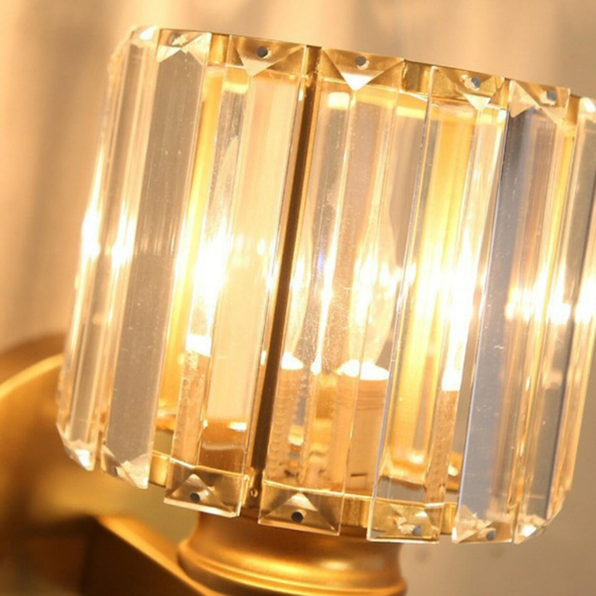 Elegant Gold Crystal Cylinder Metal Wall Sconce Image - 10