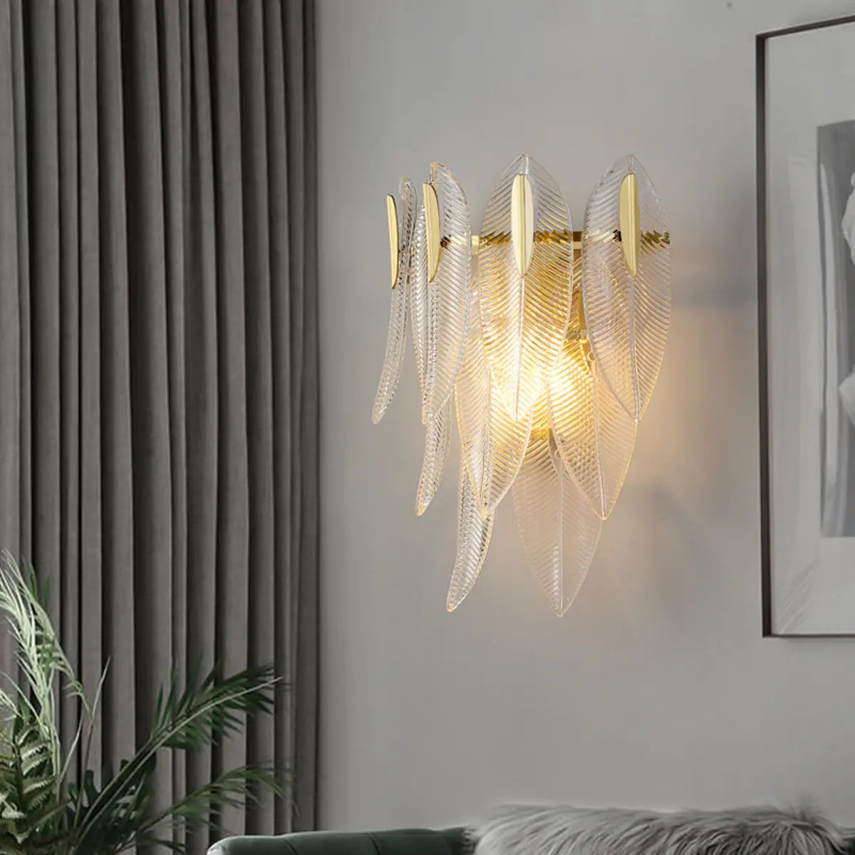 Elegant Gold Crystal Leaf Wall Sconce Image - 1