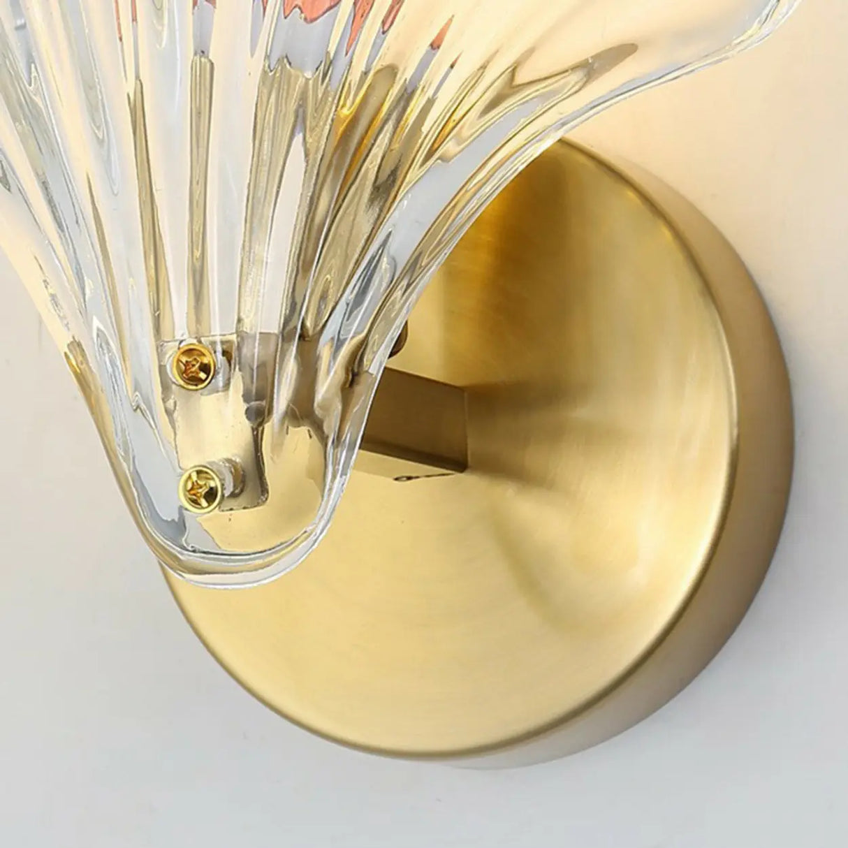 Elegant Modern Gold Shell Sconce Light Fixture Image - 8