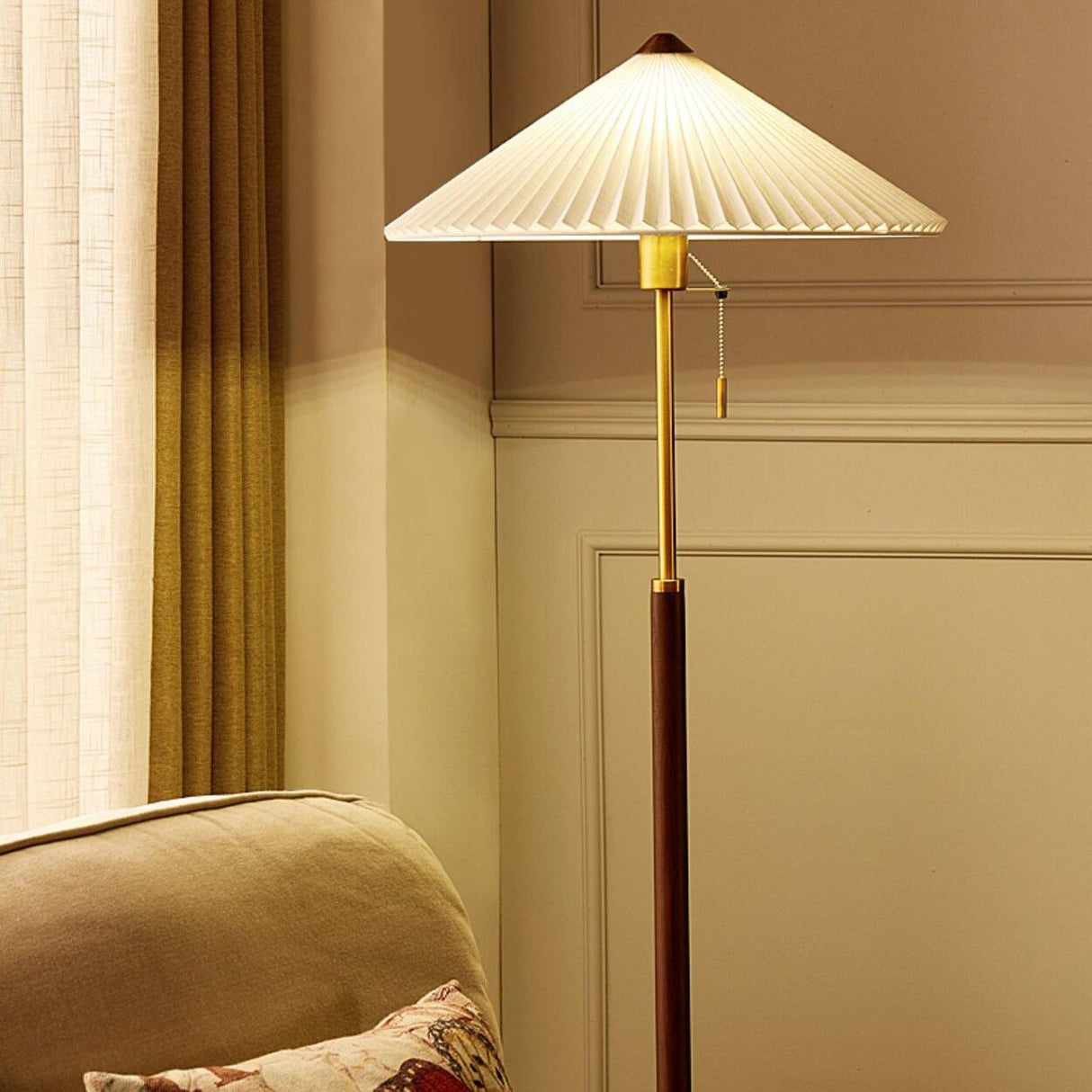 Elegant Pleated Wooden Floor Lamp with Pull Chain Image - 4