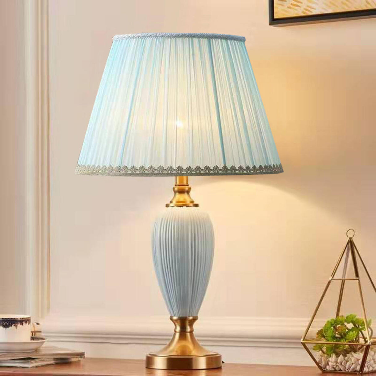 Elegant Romantic Pink Vase Base LED Metal Table Lamp Image - 4