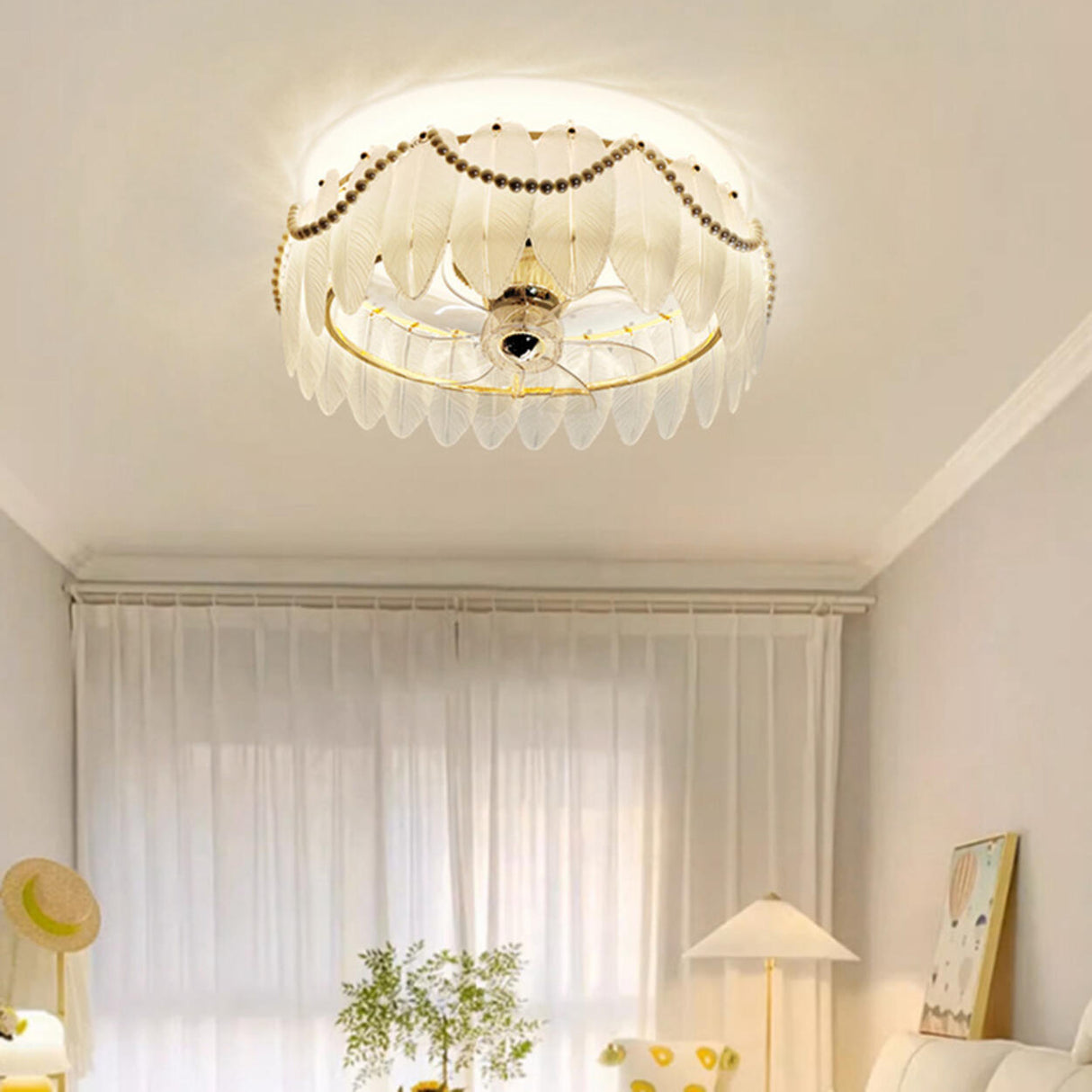 Elegant Round Feathered Glass Shade Ceiling Fan Light Image - 4