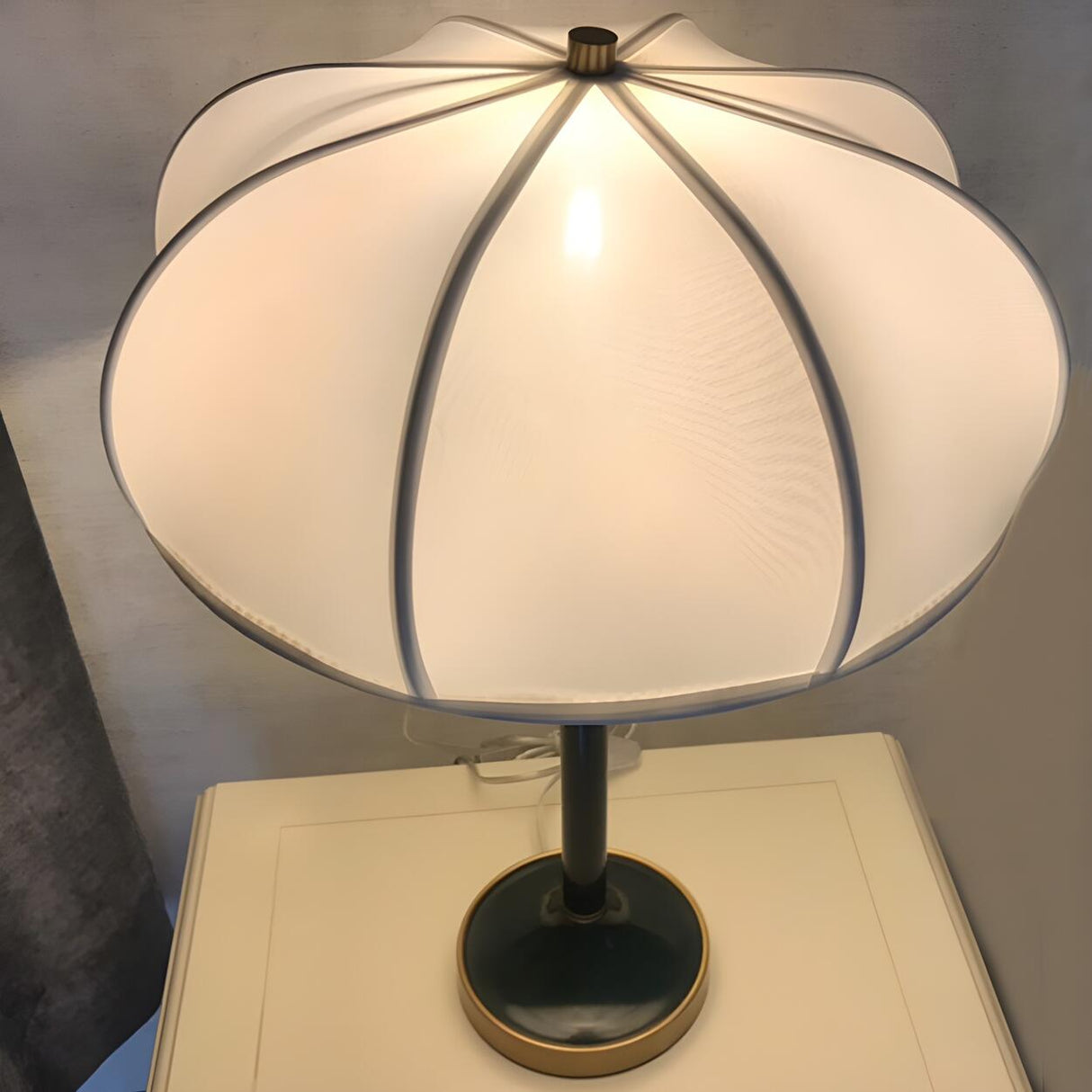 Elegant Simple White Drum Dome Fabric Shade Table Lamp Image - 7