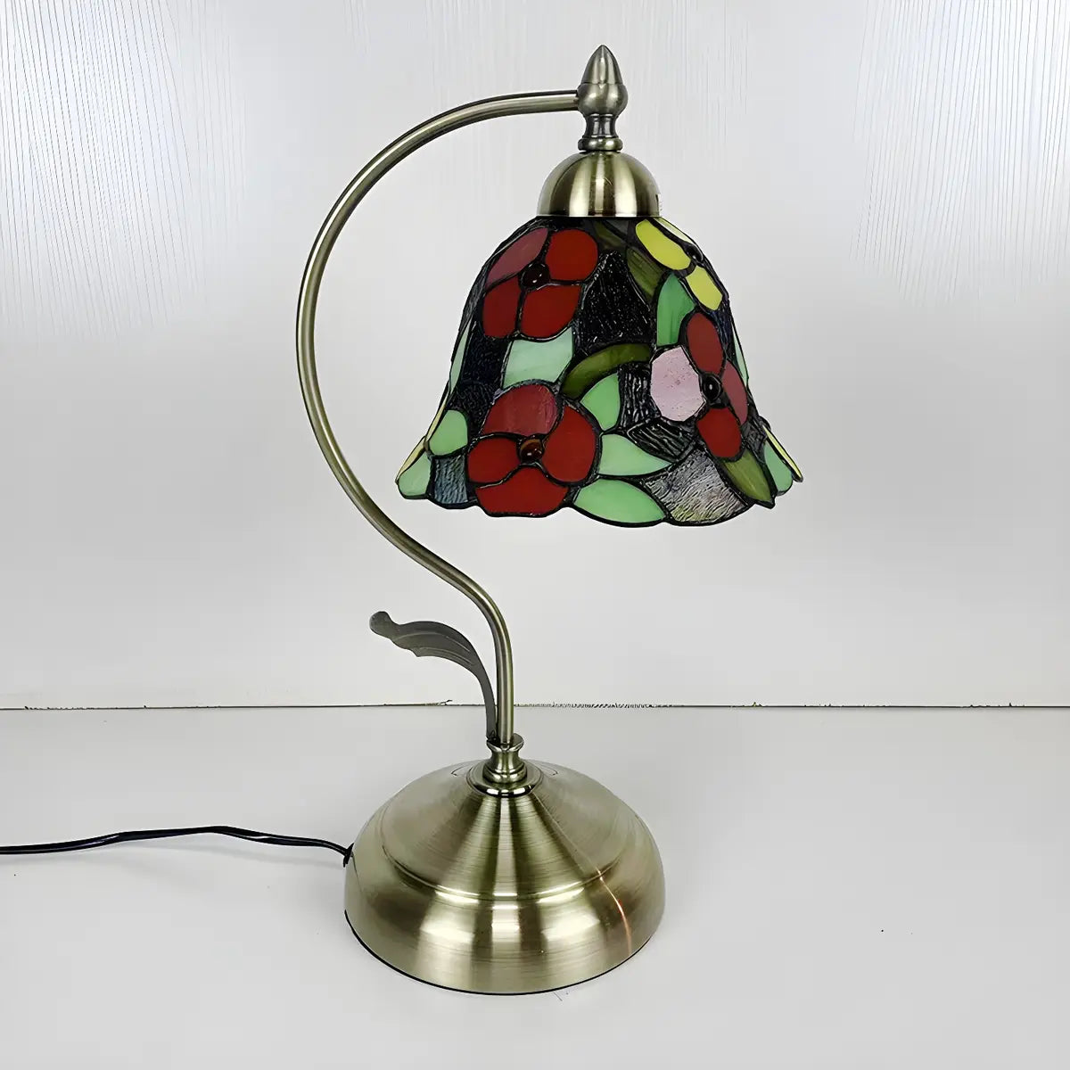 Elegant Tiffany Tapered Glass Shade Metal Table Lamp Image - 20