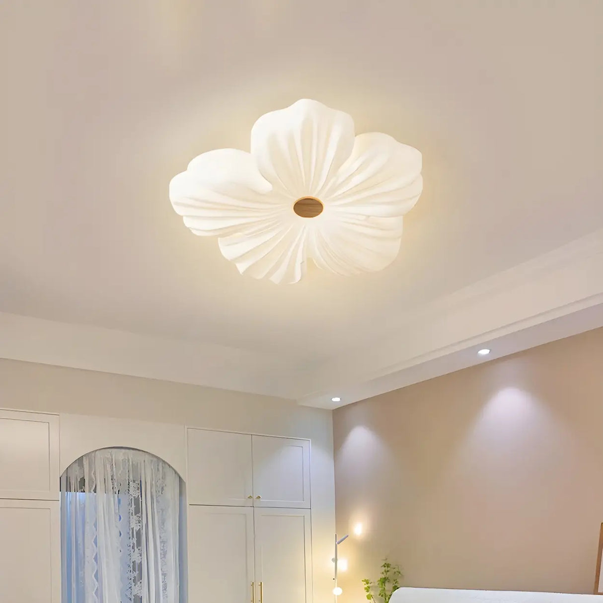 Elegant White Flower Dimmable Flush Mount Ceiling Light Image - 1