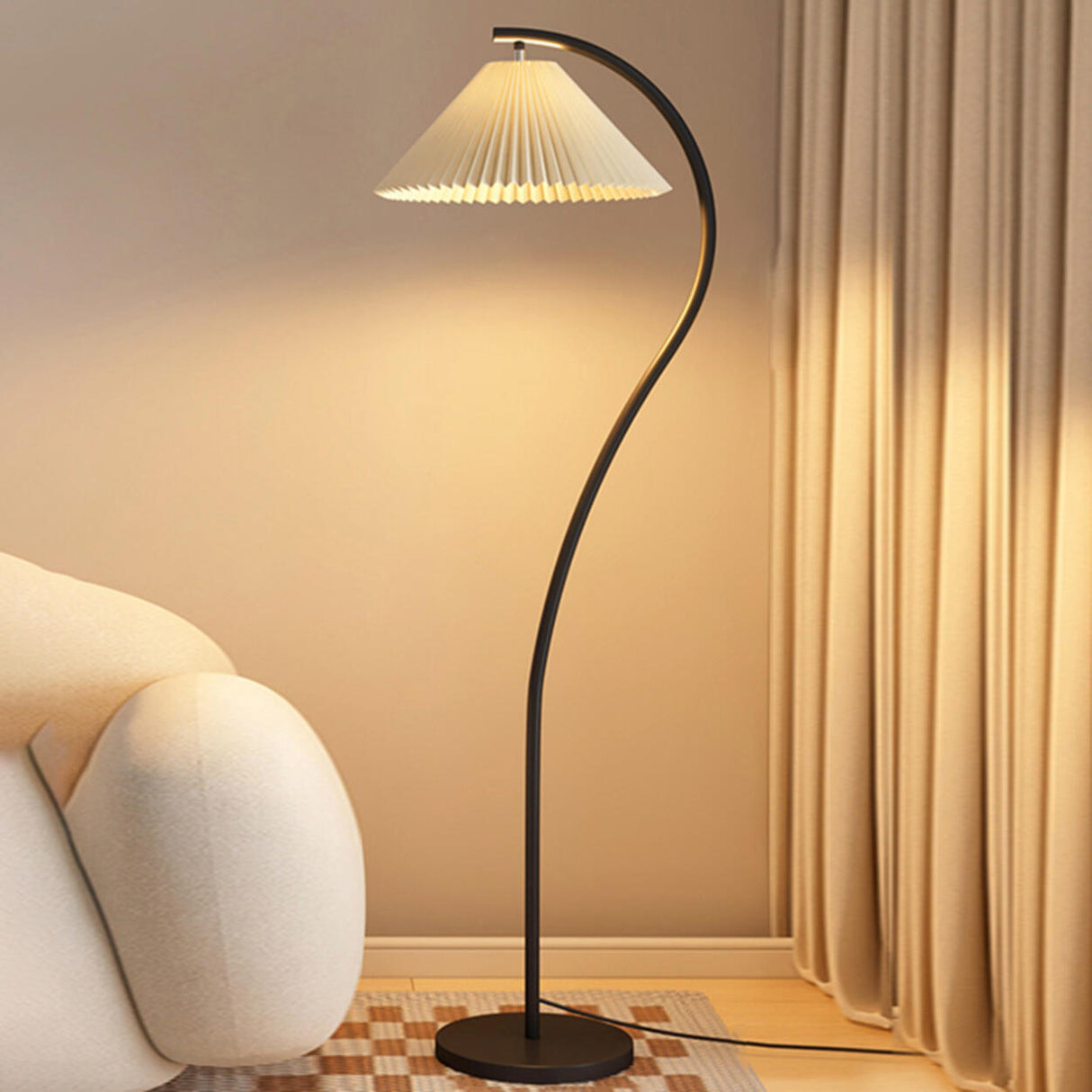 Exquisite Floral White Curved Metal LED Floor Lamp Image - 11