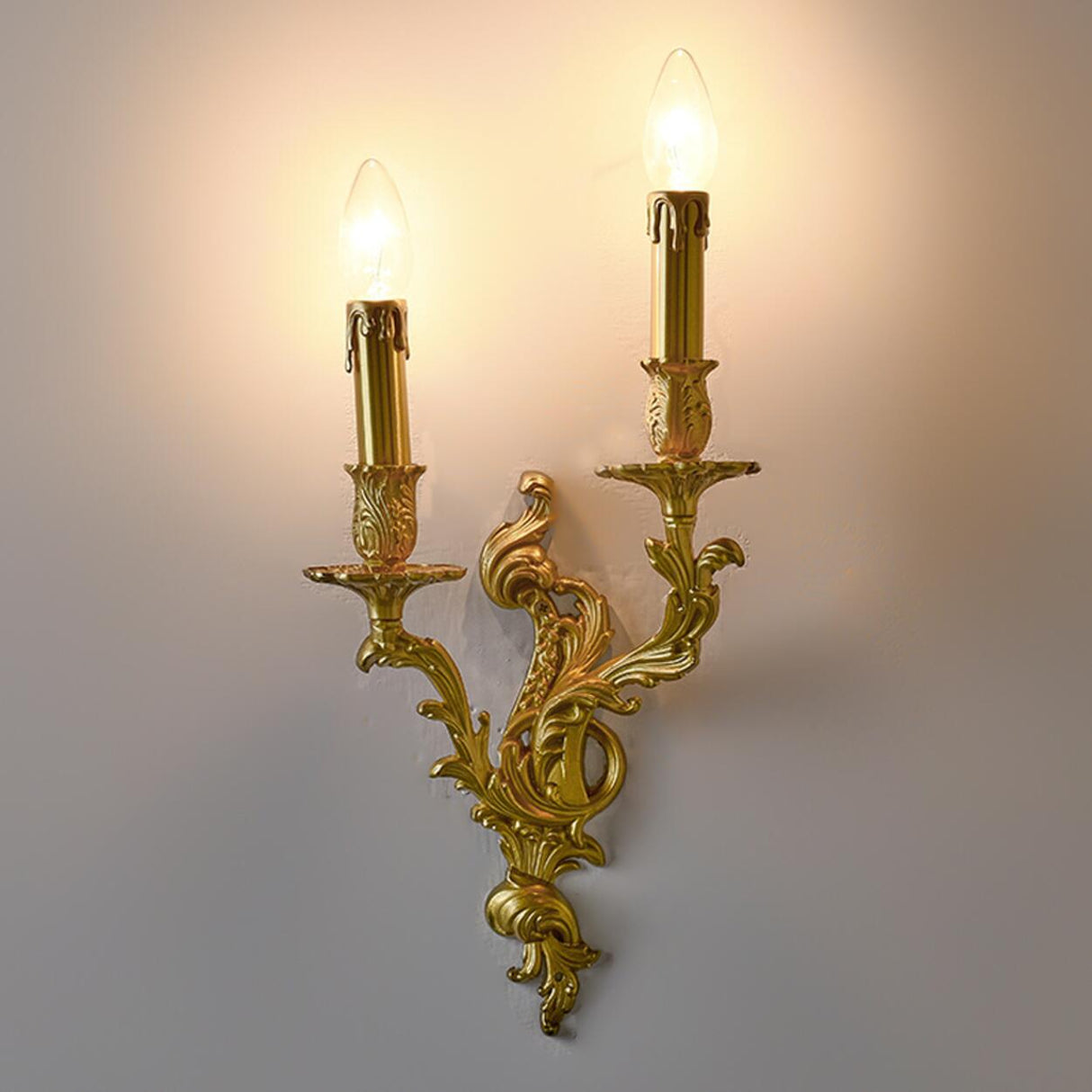 Exquisite Gold Metal Candle Wall Sconce Light Image - 6