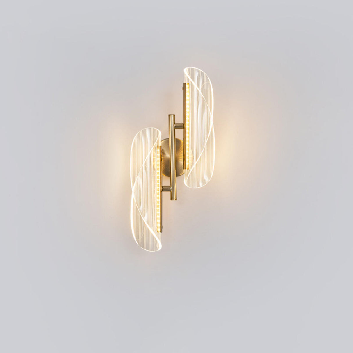 Exquisite Gold Metal Wavy LED Acrylic Wall Sconce Image - 9