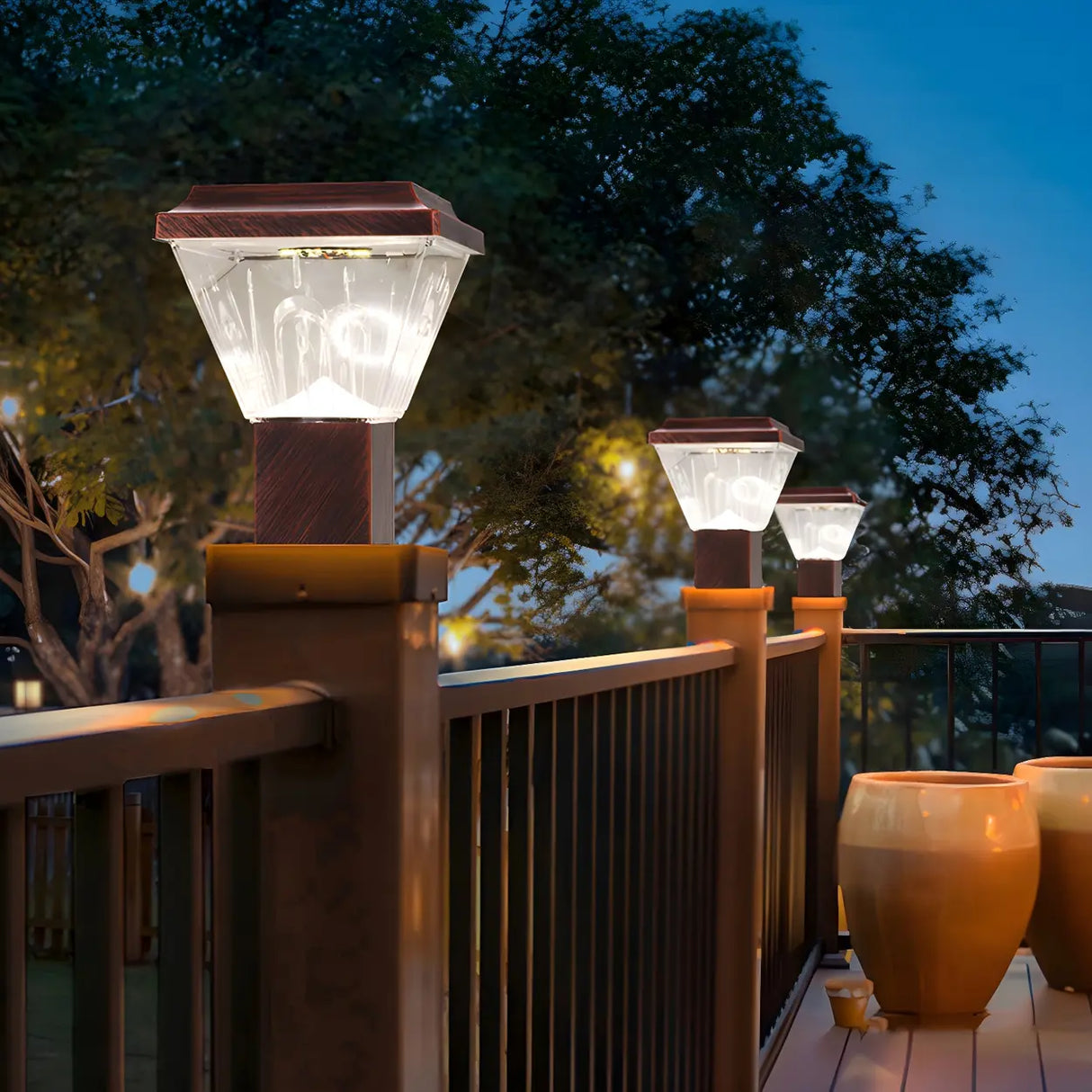 Fashion Diamond Solar LED Garden Outdoor Table Lamp Image - 1