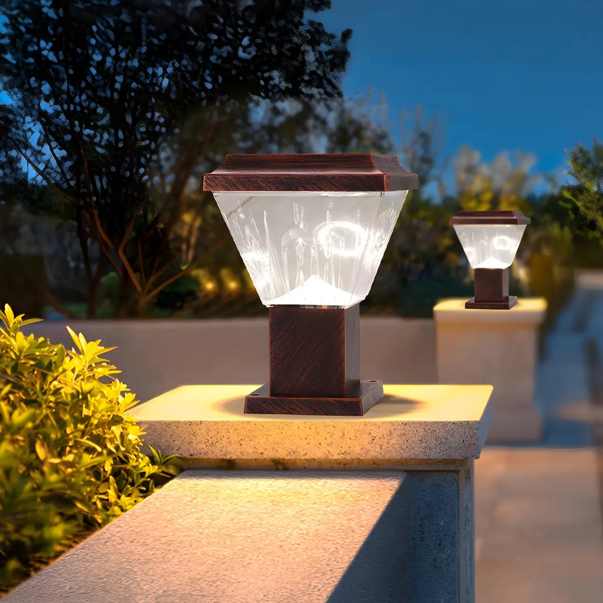 Fashion Diamond Solar LED Garden Outdoor Table Lamp Image - 6