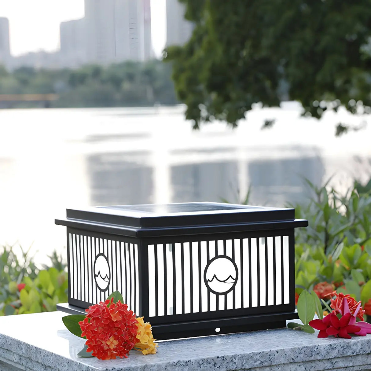 Fashion Solar Striped Square Lantern Outdoor Lamp Black Image - 11