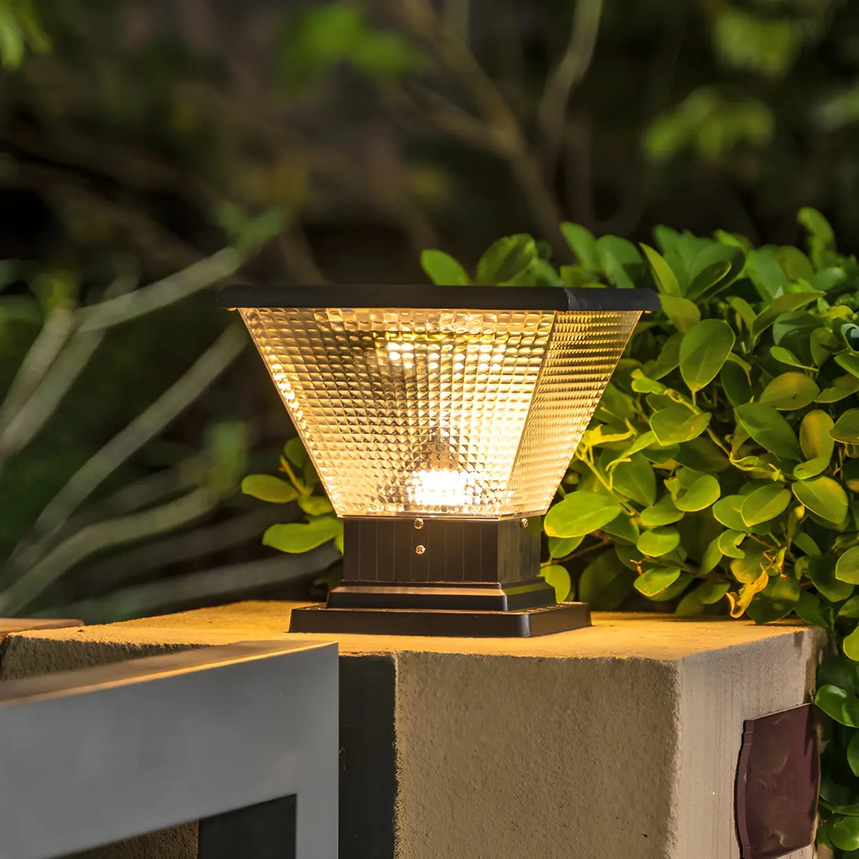 Fashionable Conical Glass Geometric Outdoor Post Lamp Image - 3