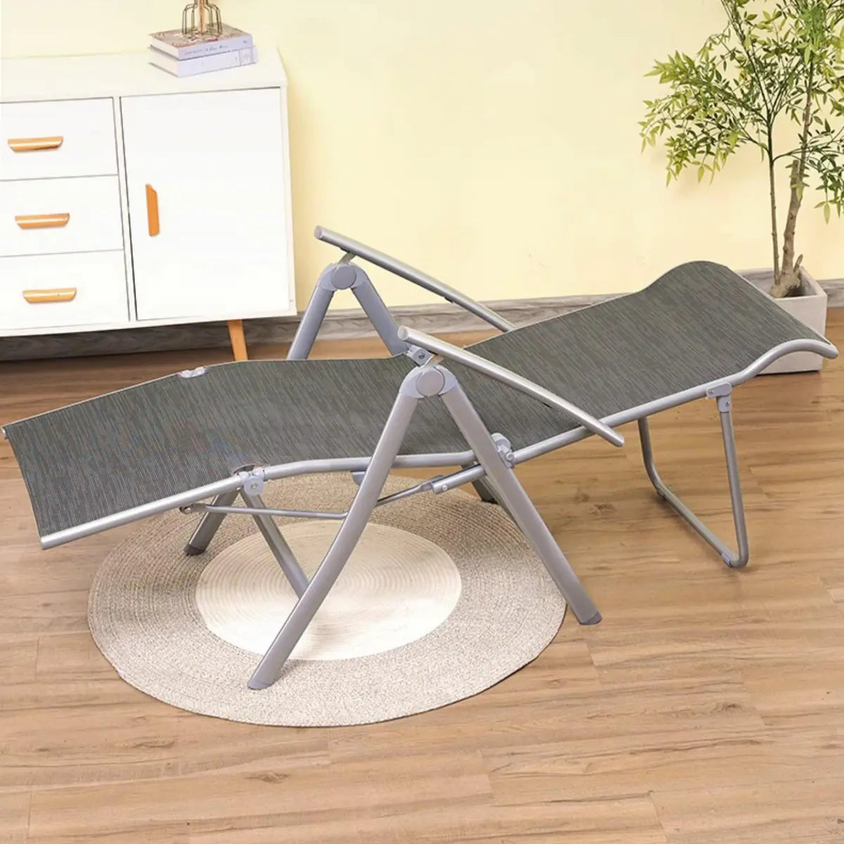 Folding Chair Curved Metal Medium Lounge Recliner Gray Image - 1