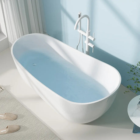 Freestanding Oval Lucite White Single Slipper Bathtub Image - 1