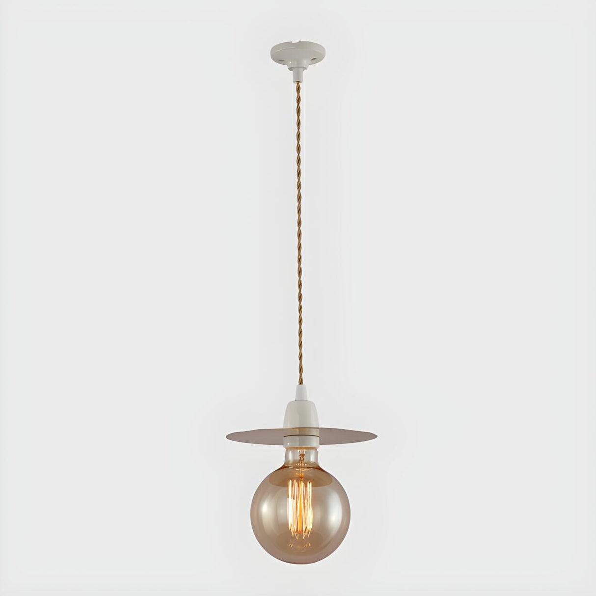 Industrial Retro Amber Glas Globe Pendant Light Image - 1