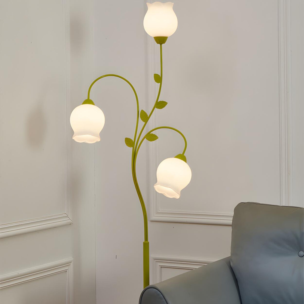 Innovative 3-Light Green Floral Glass LED Floor Lamp Image - 11