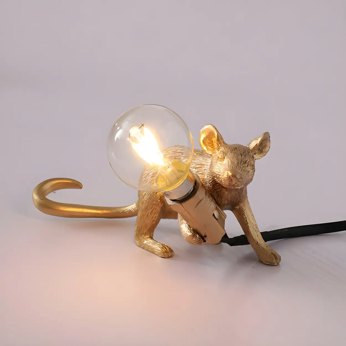 Kids Chic Mouse-Shaped Resin Bedside Decor Table Lamp Image - 6