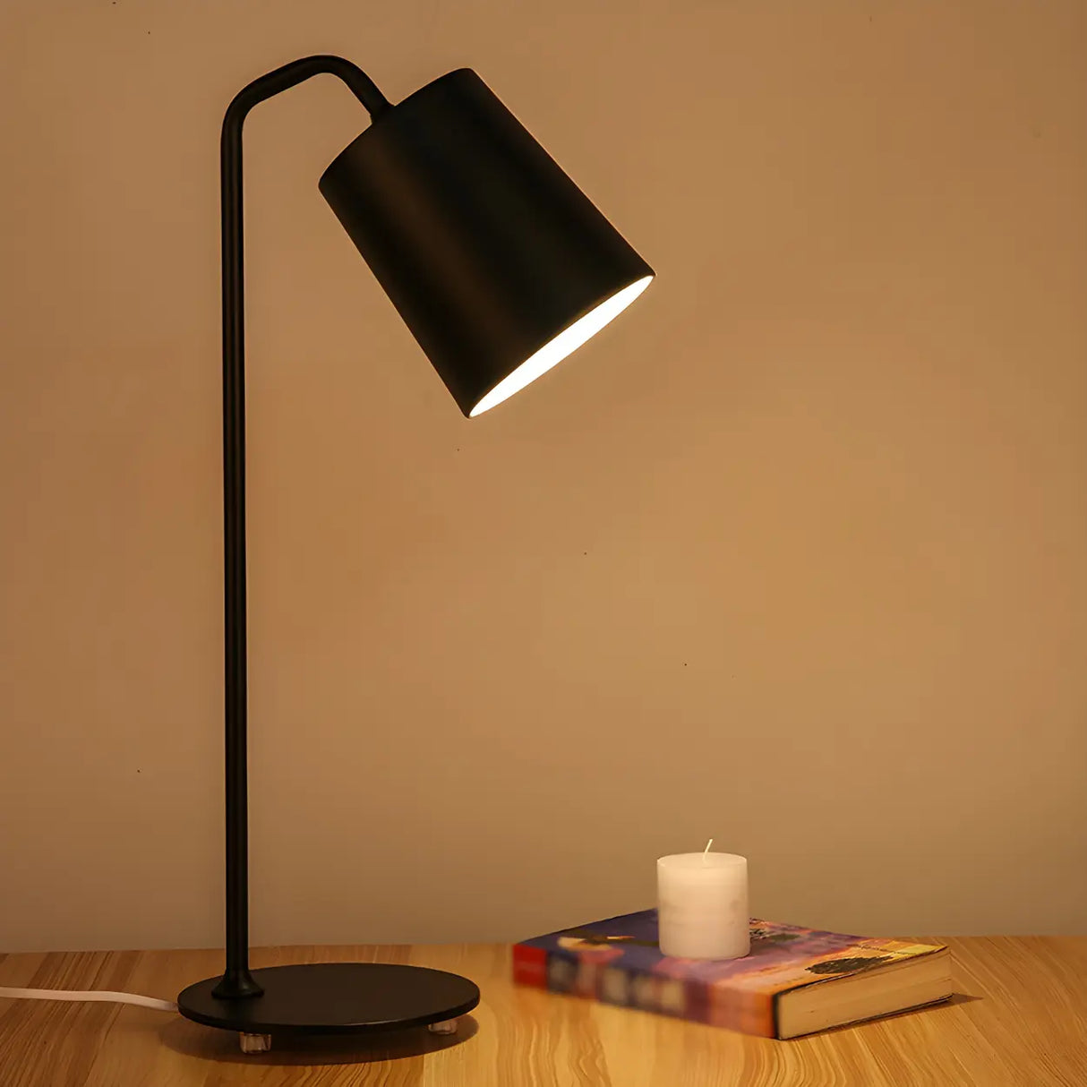 Kids Room Nordic Minimalist Black Metal Table Lamp Image - 2