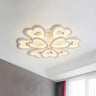 Large White Heart Flower Acrylic Flush Mount Light Image - 1