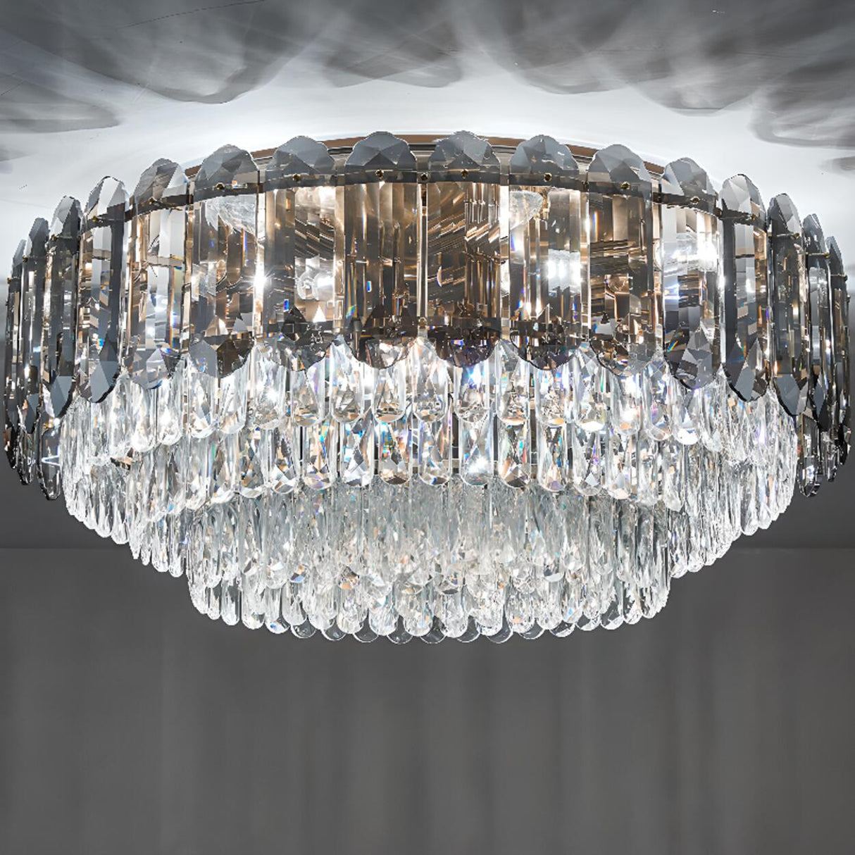 Layered Design Circle Luxury Crystal Flush Mount Light Image - 12