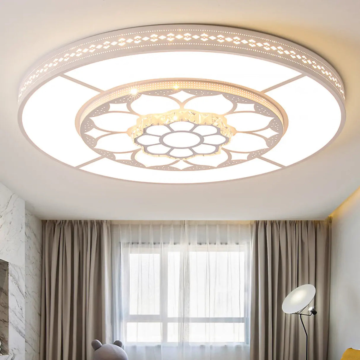 Living Room White Round Flower LED Flush Mount Light Image - 4