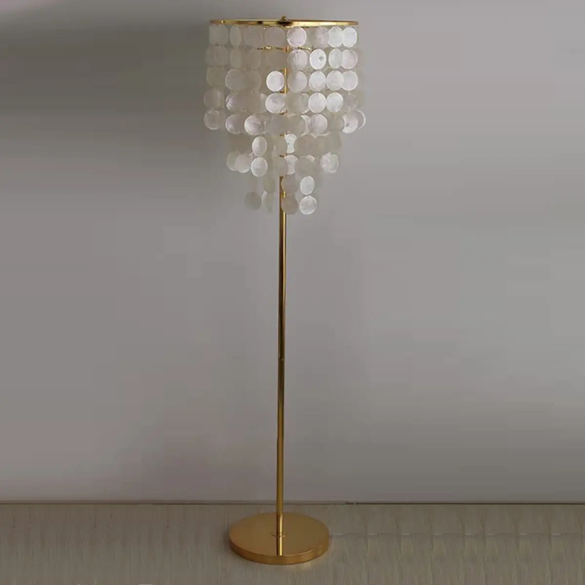 Luxurious Hanging Shell Golden Base LED Floor Lamp Image - 7