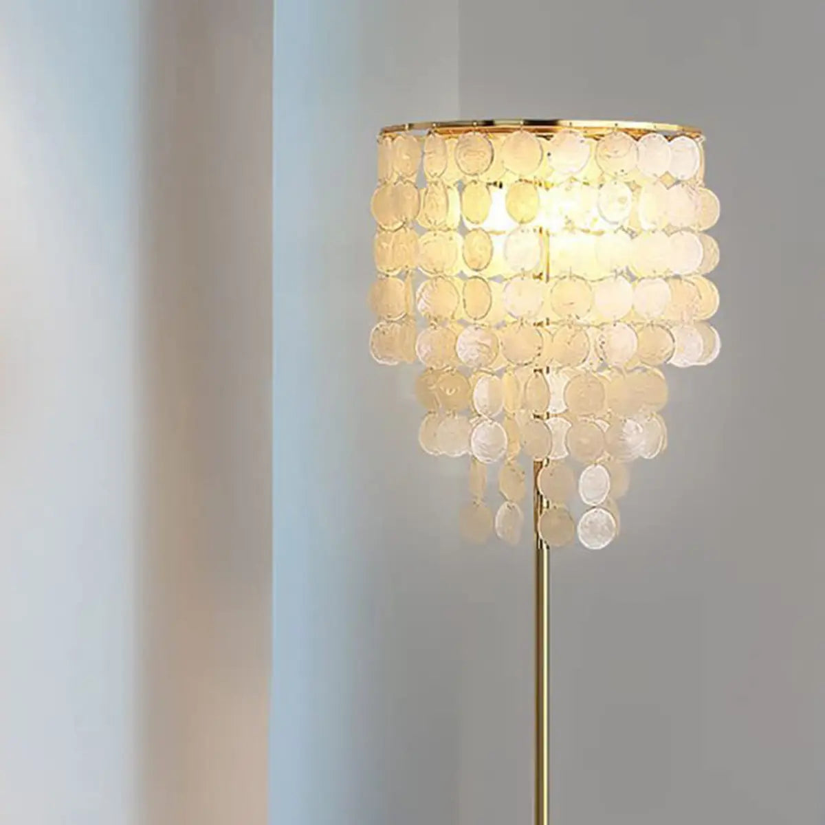 Luxurious Hanging Shell Golden Base LED Floor Lamp Image - 9