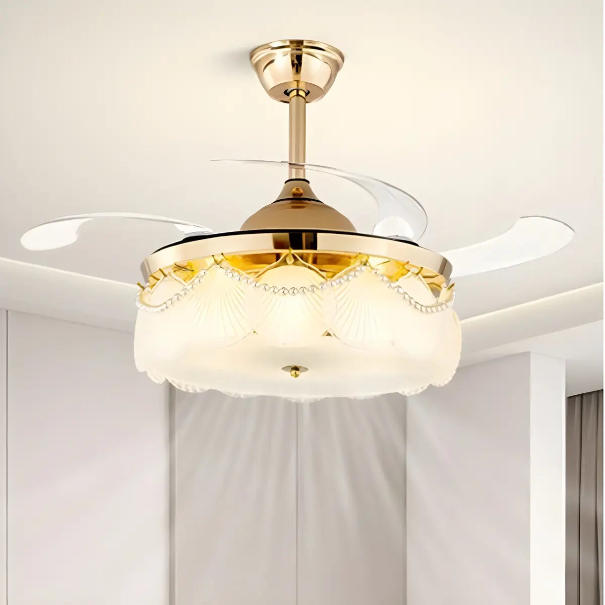 Elegant Shell Decor Round Ceiling Fan with LED Light Image - 14