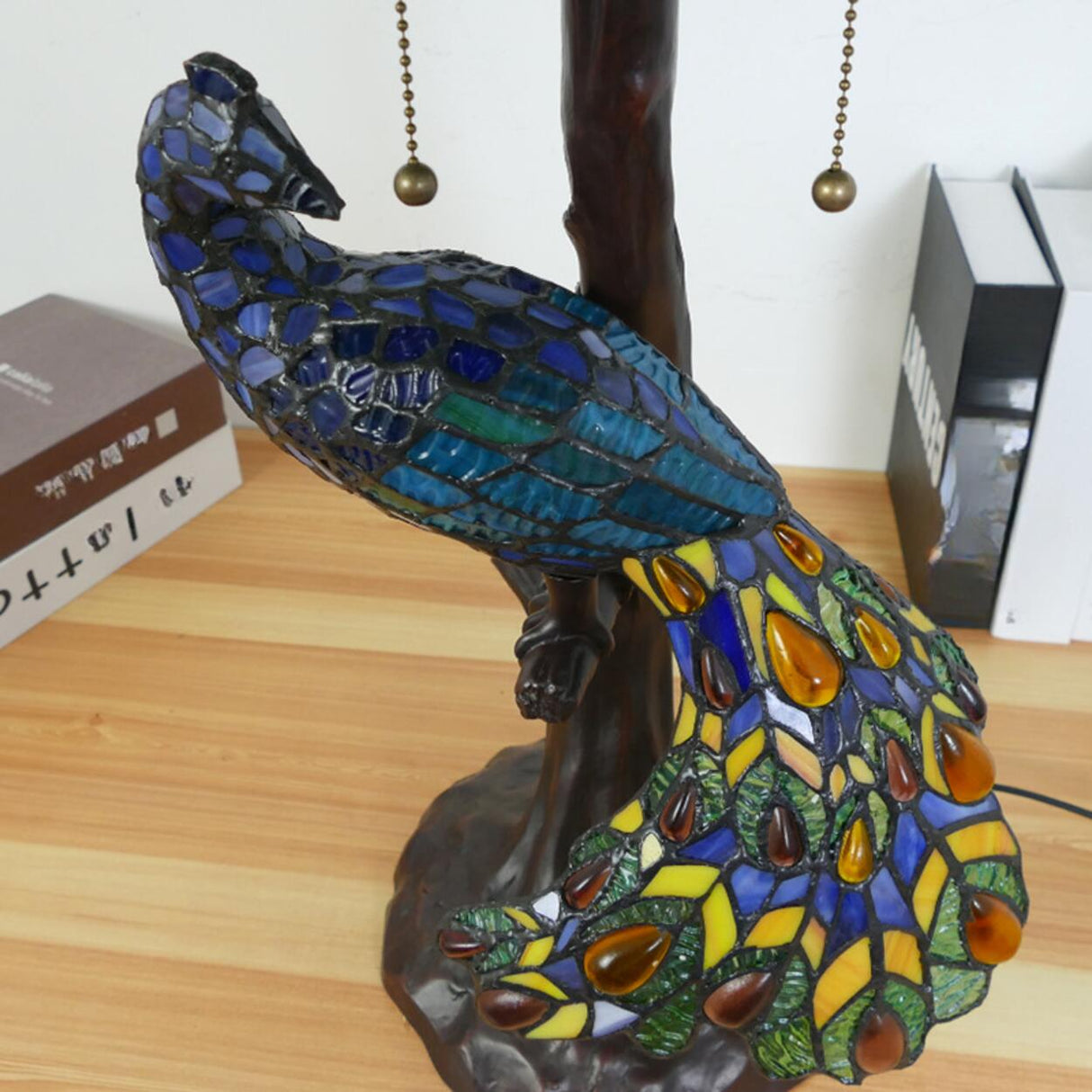 Luxury Art Deco Stained Glass Peacock Table Lamp Image - 7