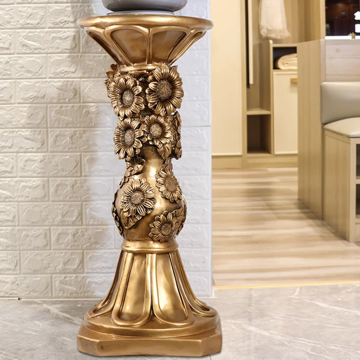 Luxury Baroque Indoor Golden Floral Base Plant Stand Image - 1