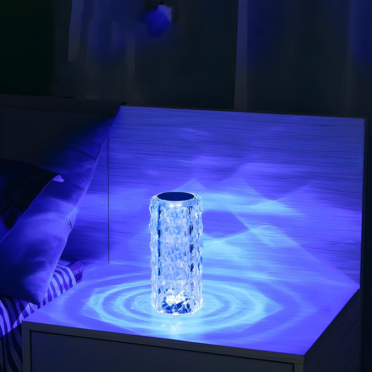 Luxury Faceted Design Pillar Crystal LED Table Lamp Image - 4