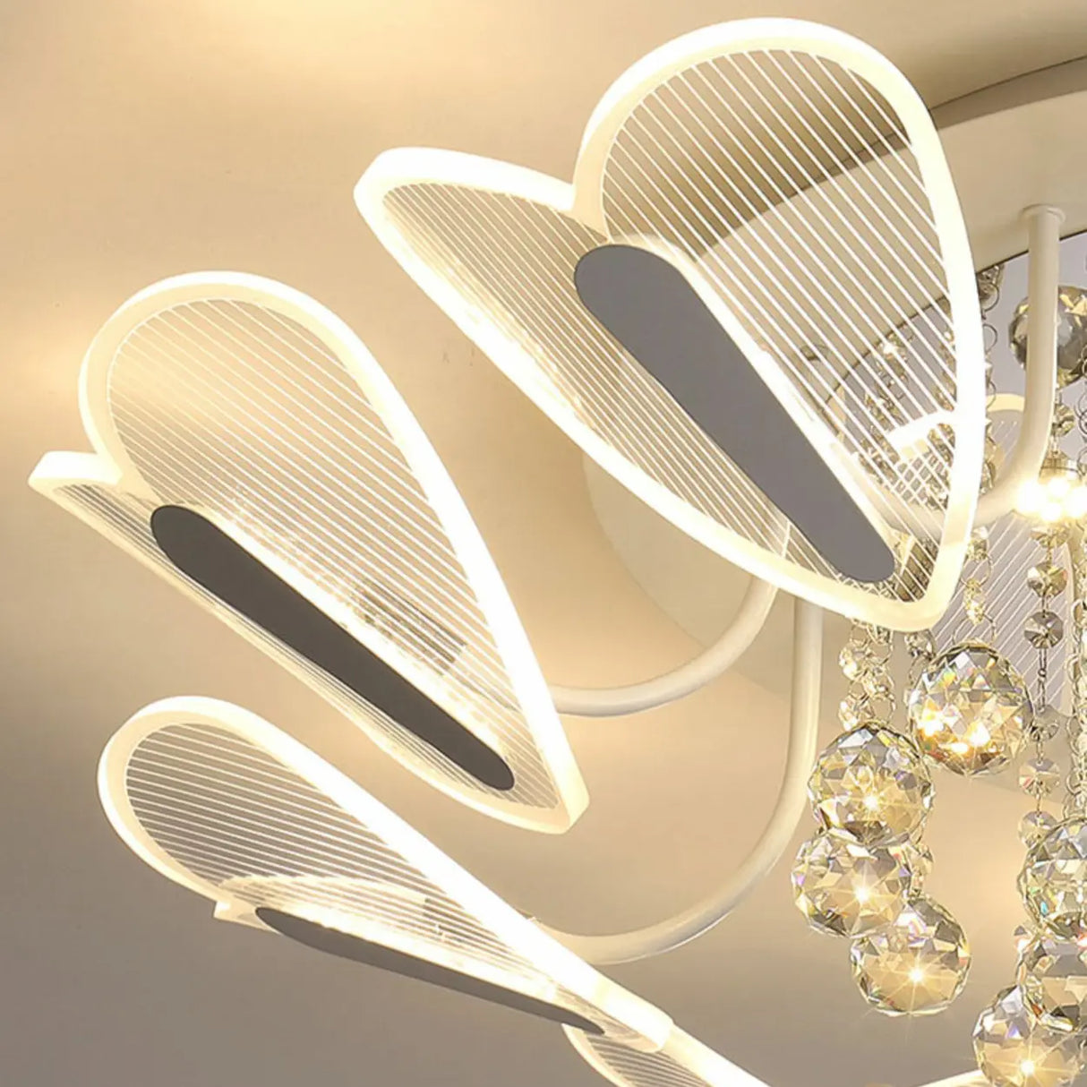 Luxury Heart Crystal LED Flush Mount Ceiling Light Image - 9