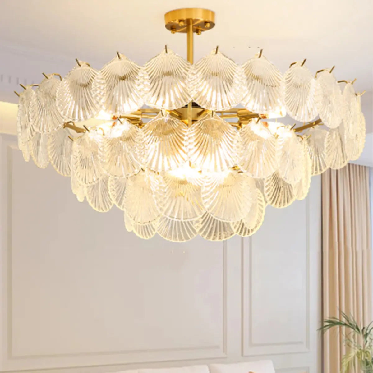 Italian Luxury Shell Tiered Glass Bedroom Gold Chandelier Image - 10