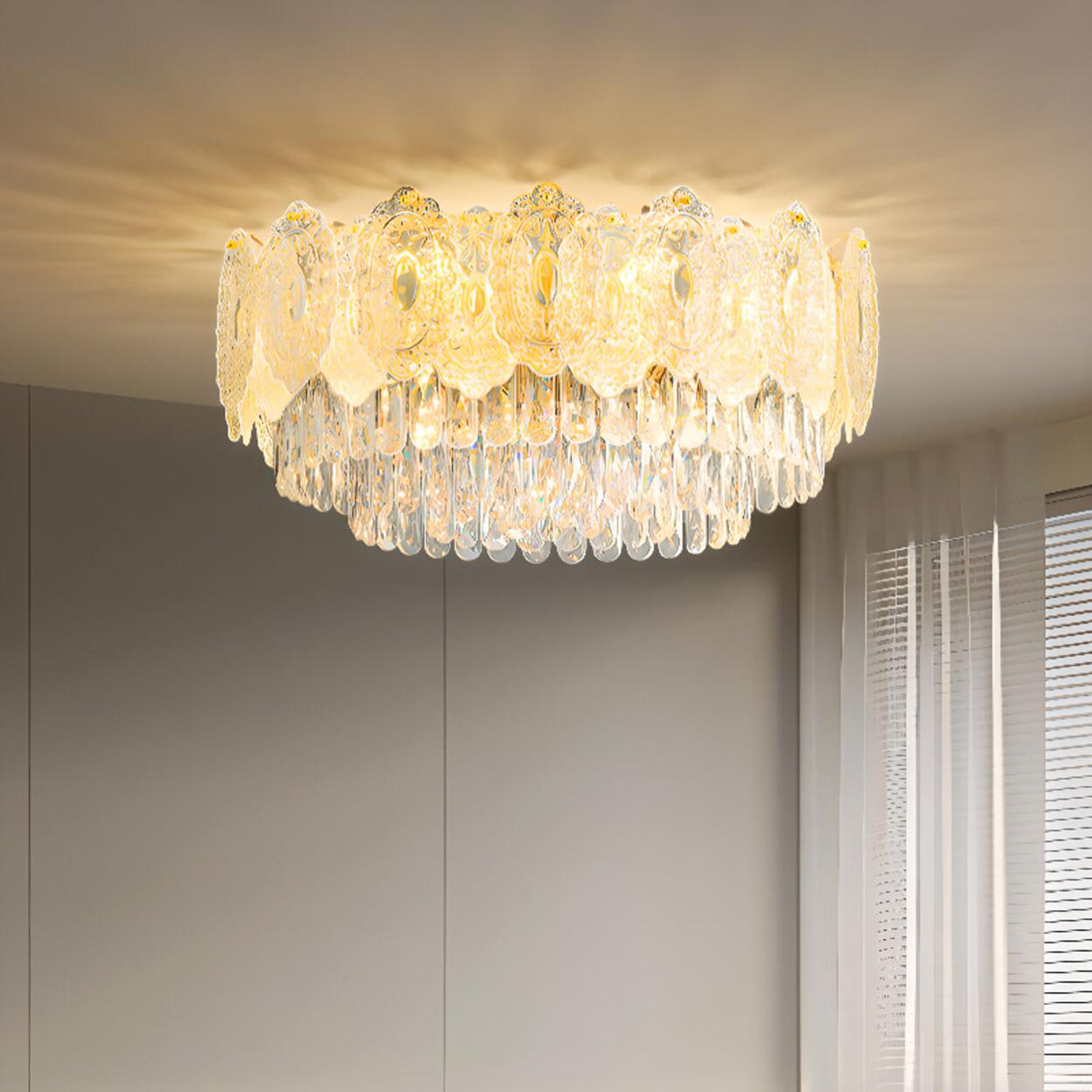 Medium Luxury Gold Clear Glass Flush Mount Ceiling Lamp Image - 4