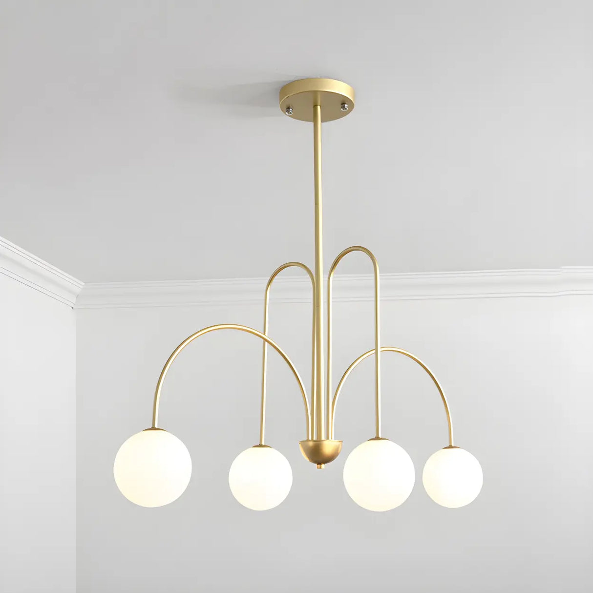 Mid-Century Modern Brass Globe Living Room Chandelier Image - 3