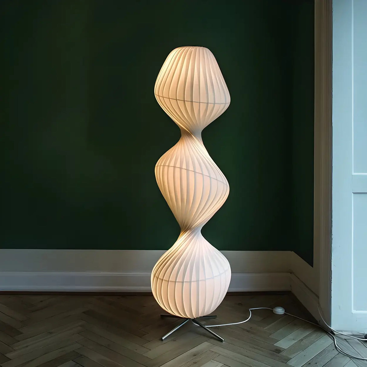 Mid-Century White Twisted TR33 Stehleuchte Floor Lamp Image - 11