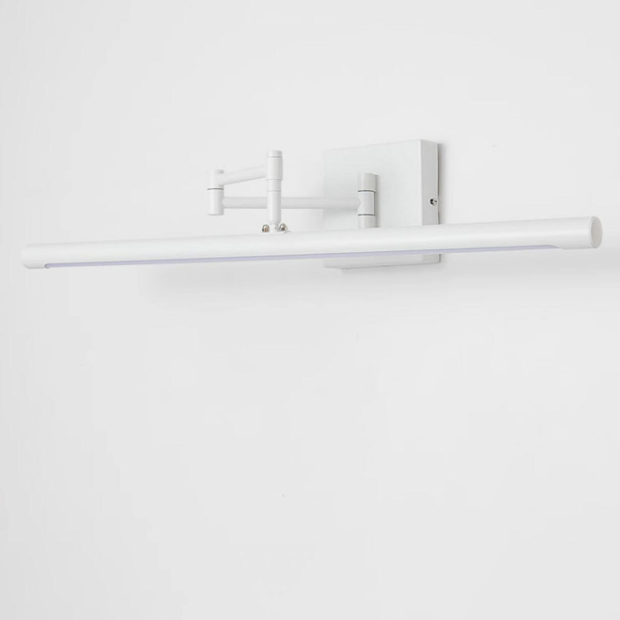 Minimalist Adjustable Black Cylinder Vanity Light Image - 11