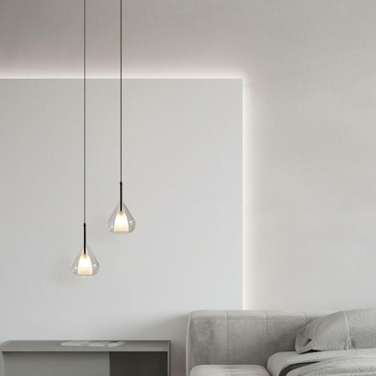 Minimalist Bedroom Teardrop Clear Glass Pendant Light Image - 4